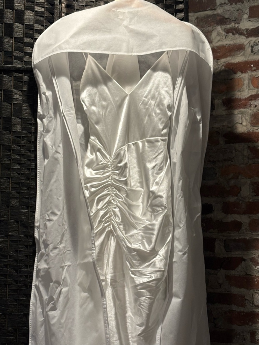 Grace Loves Lace “Zsa Zsa” Wedding Gown or Reception Dress- NEW/NEVER WORN - Picture 8 of 11